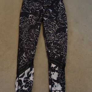 Ideology leggings